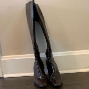 Like New Enzo Angiolini “Shelenae” Boots